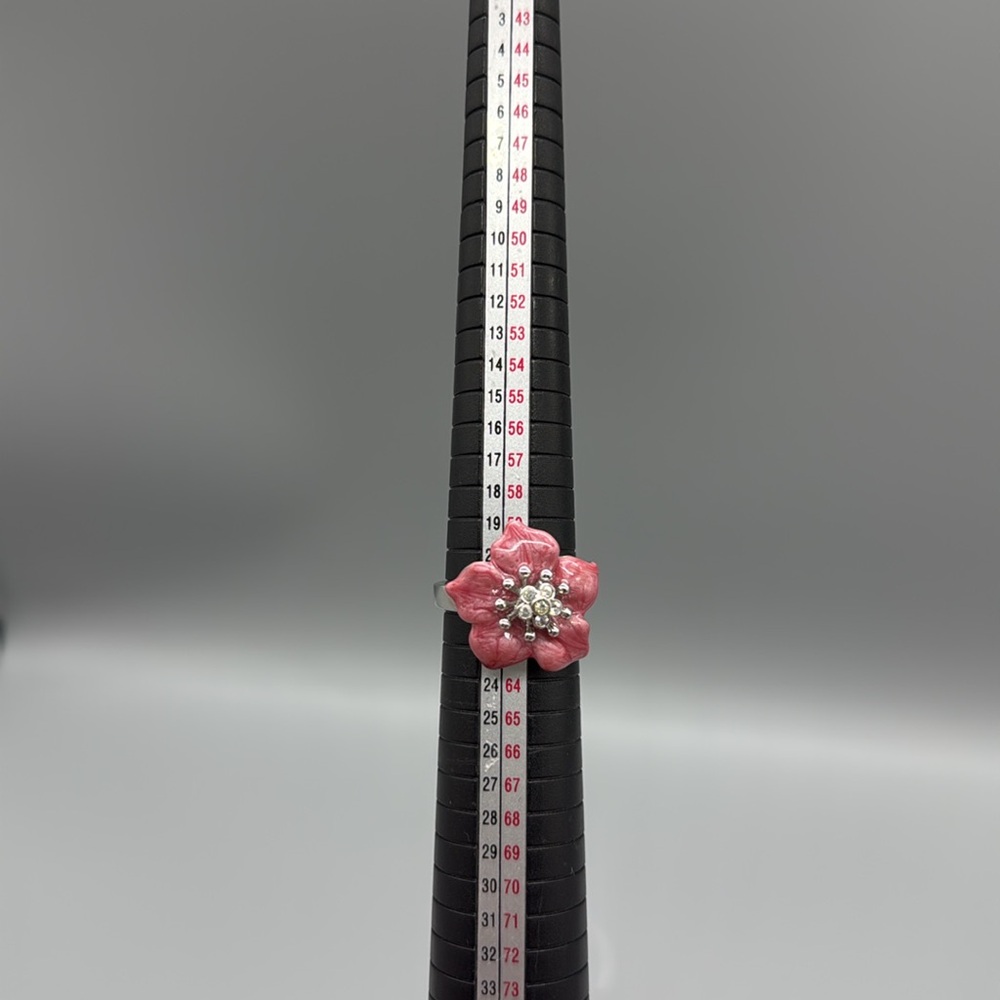 KENNETH JAY LANE FLOWER RING - Picture 7 of 7